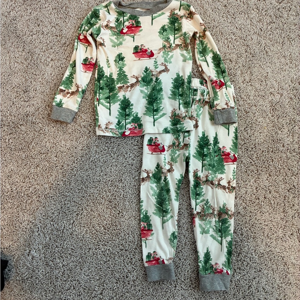 Burt’s Bees Matching Pajama Set